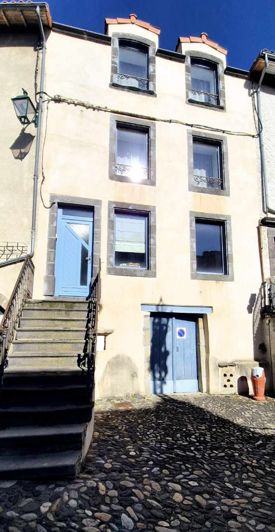 Image No.16-3 Bed Property for sale