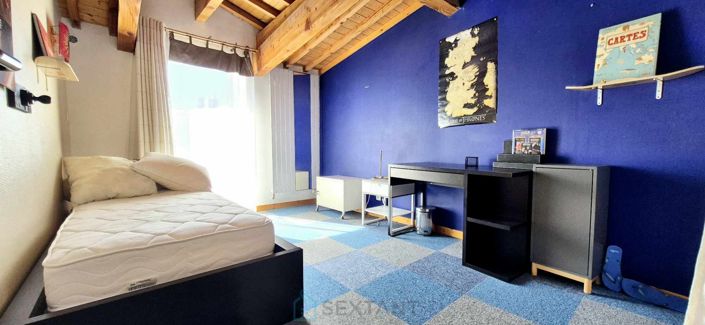 Image No.11-3 Bed Property for sale