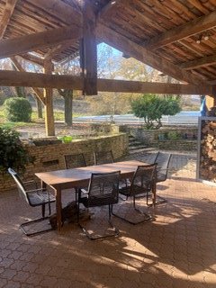 Image No.17-5 Bed Property for sale