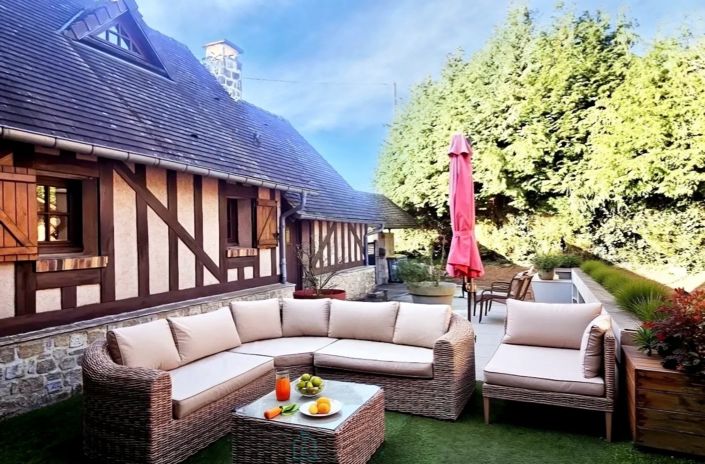 Image No.2-4 Bed House for sale