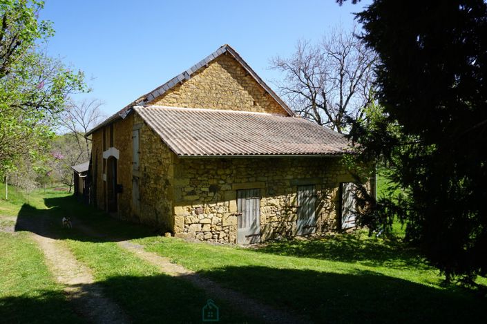 Image No.8-4 Bed Property for sale