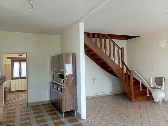 Image No.4-House for sale