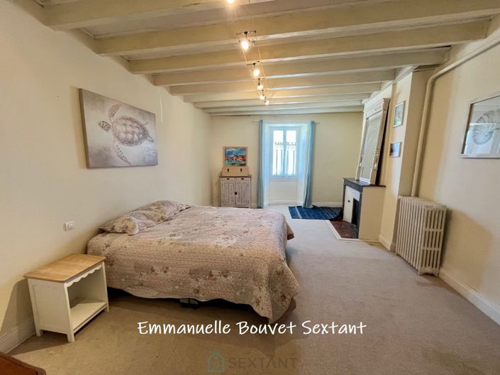 Image No.21-3 Bed Property for sale