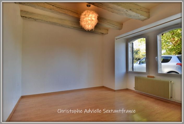 Image No.8-4 Bed Property for sale