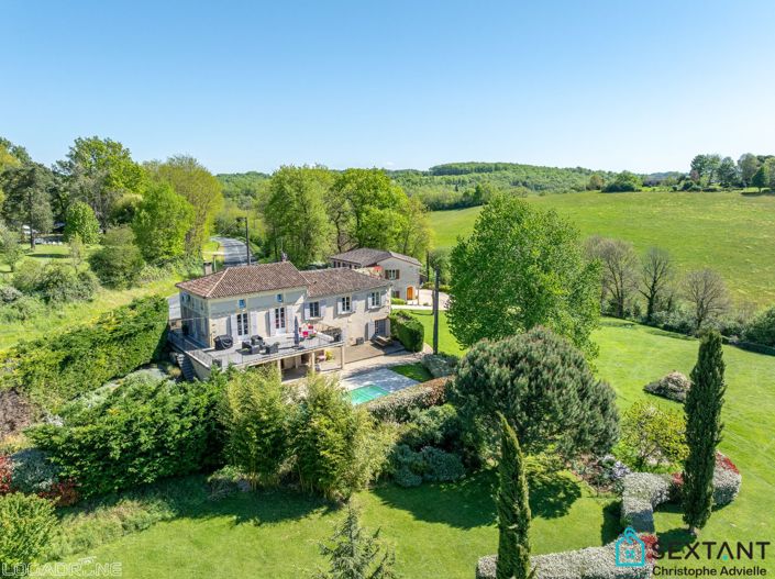 Image No.1-7 Bed Property for sale