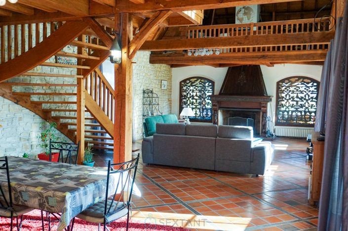 Image No.17-4 Bed Property for sale