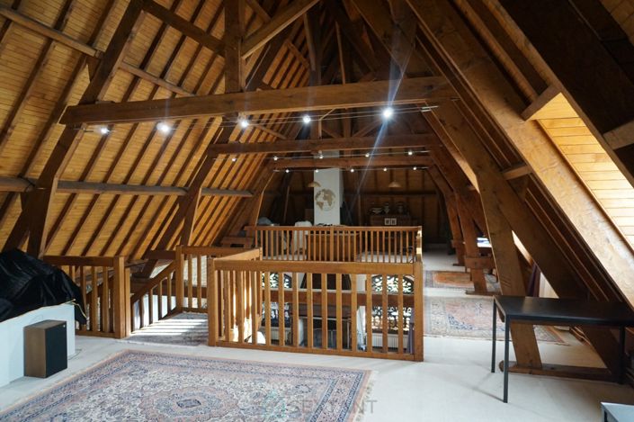 Image No.20-4 Bed Property for sale