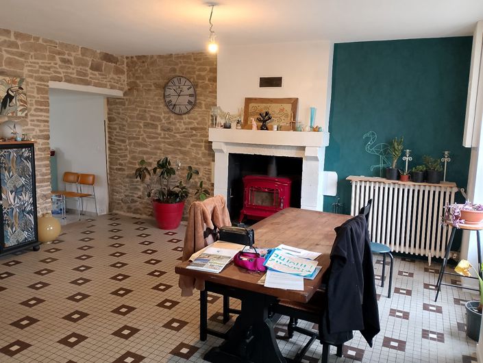 Image No.5-5 Bed House for sale