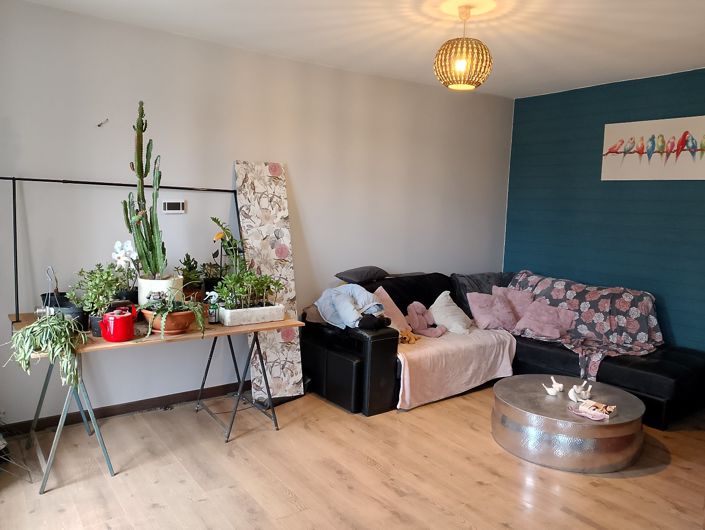 Image No.7-5 Bed House for sale