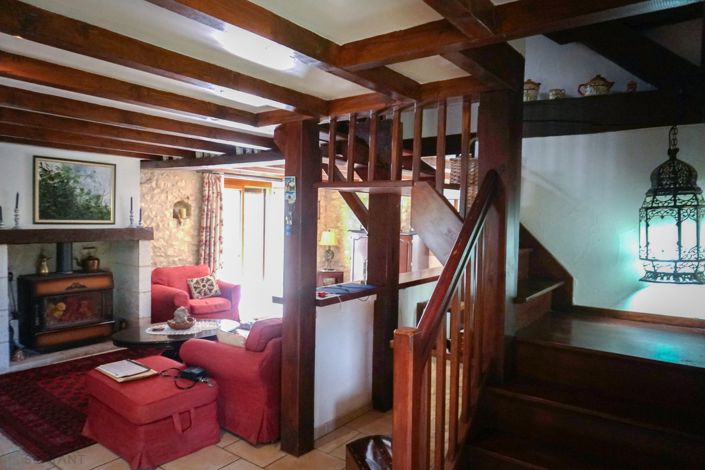 Image No.17-3 Bed Property for sale