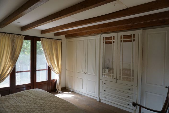 Image No.18-3 Bed Property for sale