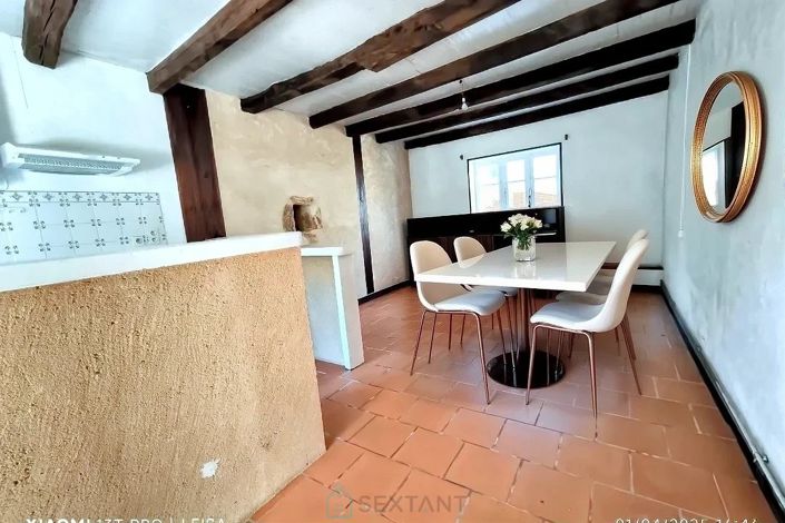 Image No.12-7 Bed Property for sale