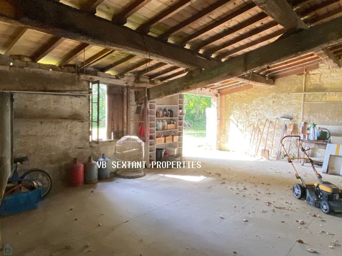 Image No.14-7 Bed Property for sale