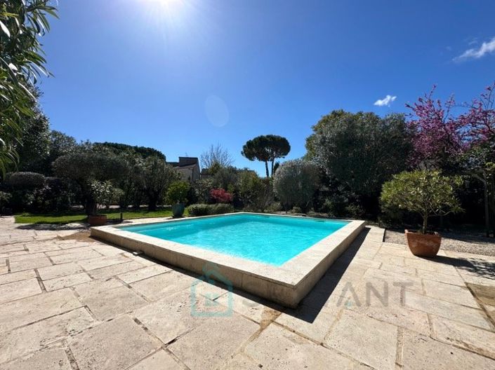 Image No.14-4 Bed Property for sale