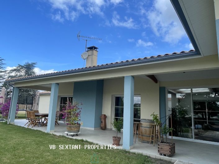 Image No.4-5 Bed Property for sale