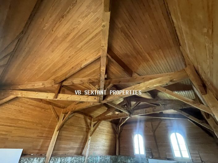 Image No.14-6 Bed Property for sale