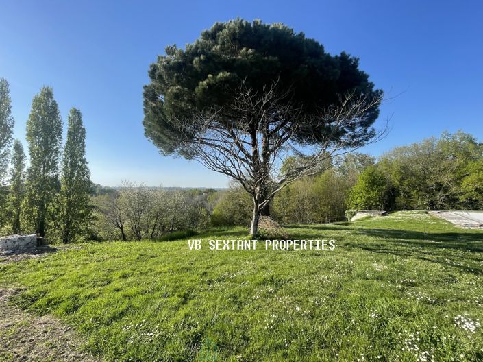 Image No.16-6 Bed Property for sale