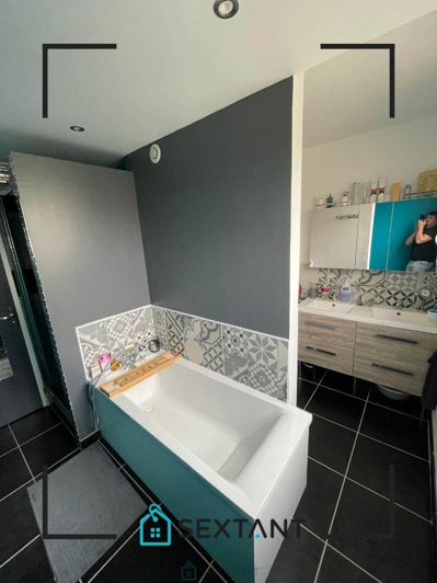 Image No.8-2 Bed Property for sale