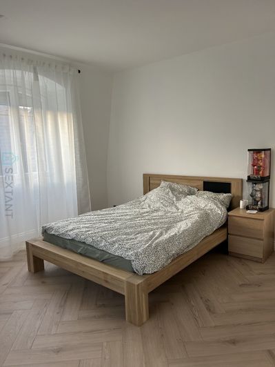 Image No.14-6 Bed Property for sale