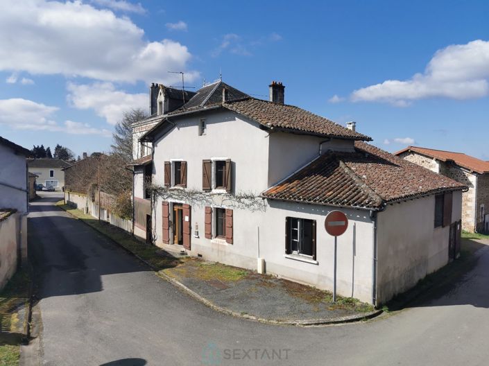 Image No.1-5 Bed Property for sale