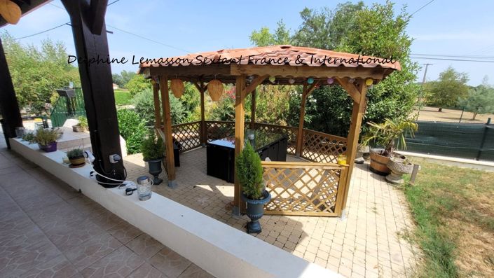 Image No.2-2 Bed Property for sale