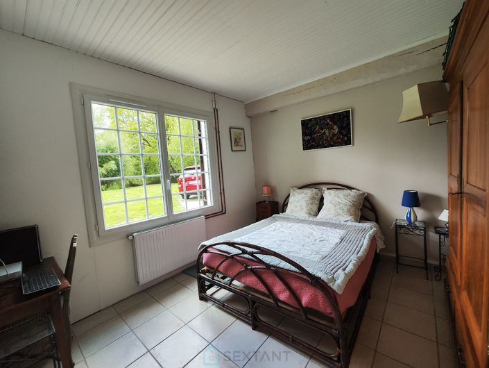 Image No.10-4 Bed House for sale