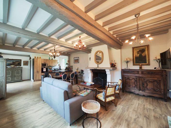 Image No.14-4 Bed House for sale