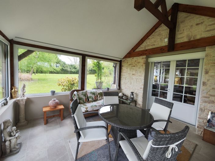 Image No.3-4 Bed House for sale