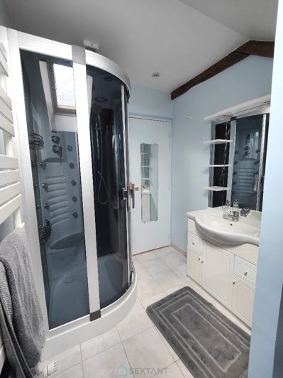 Image No.14-3 Bed House for sale