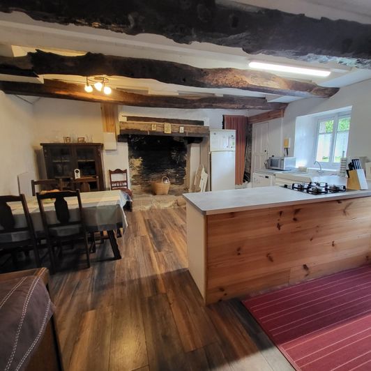 Image No.5-Propriété de 5 chambres à vendre à France