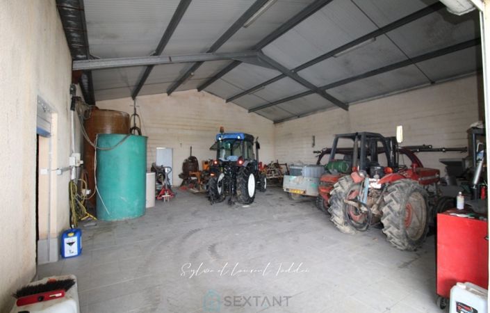 Image No.8-5 Bed Property for sale