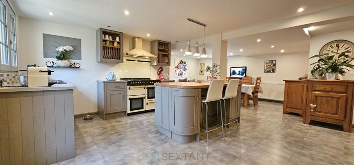 Image No.13-House for sale