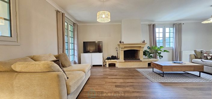 Image No.7-House for sale