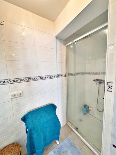 Image No.8-1 Bed Property for sale