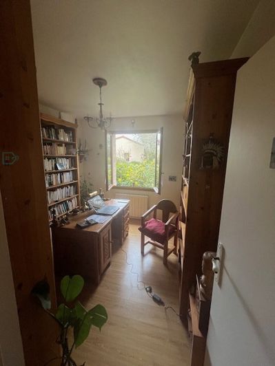 Image No.7-3 Bed House for sale