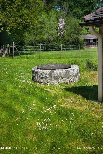 Image No.17-3 Bed Property for sale