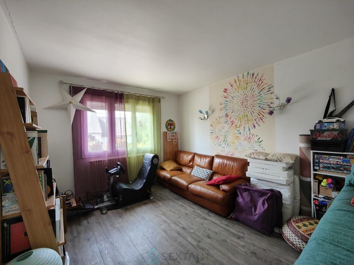 Image No.8-4 Bed House for sale