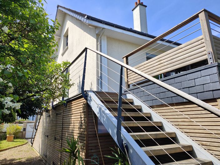 Image No.13-4 Bed House for sale