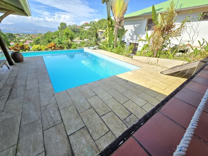 Image No.3-5 Bed Property for sale