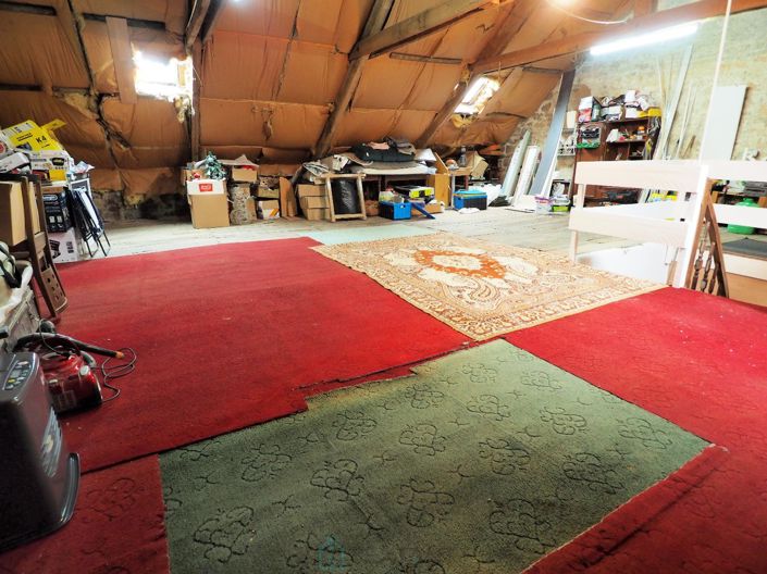 Image No.11-2 Bed Property for sale