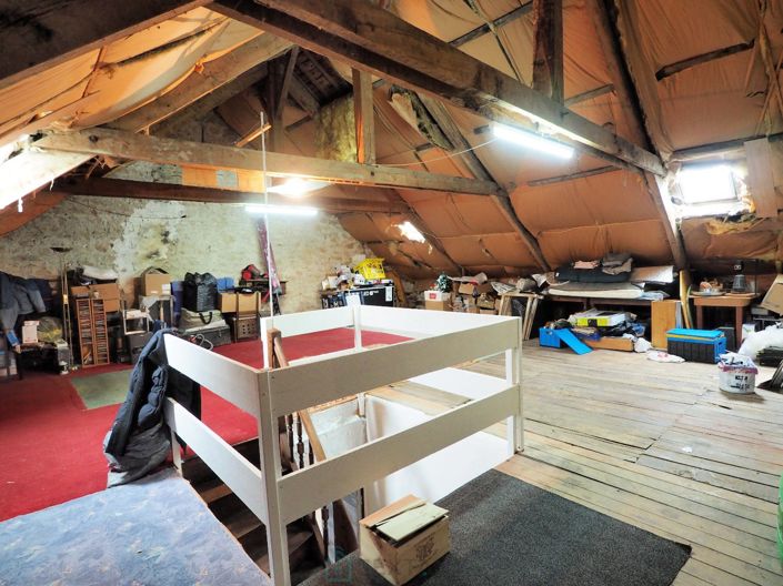 Image No.8-2 Bed Property for sale