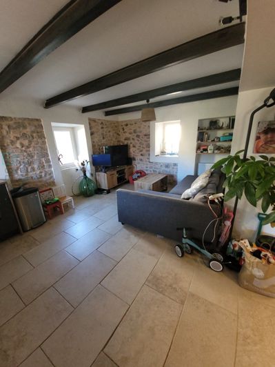 Image No.12-2 Bed House for sale