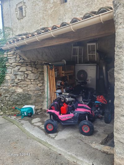 Image No.24-2 Bed House for sale