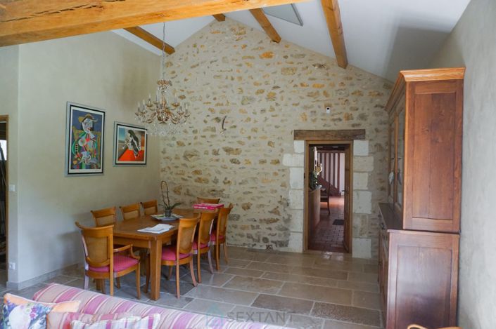 Image No.15-3 Bed Property for sale