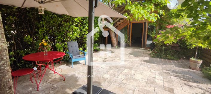 Image No.3-3 Bed Property for sale