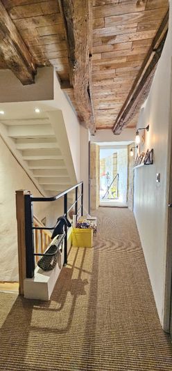 Image No.32-5 Bed House for sale