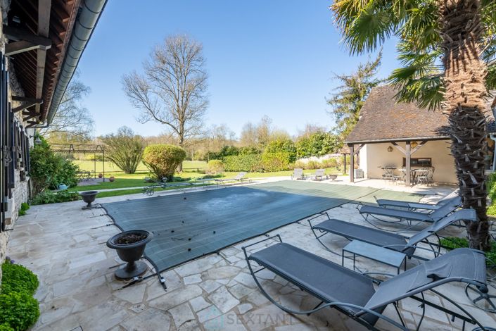 Image No.3-5 Bed Property for sale