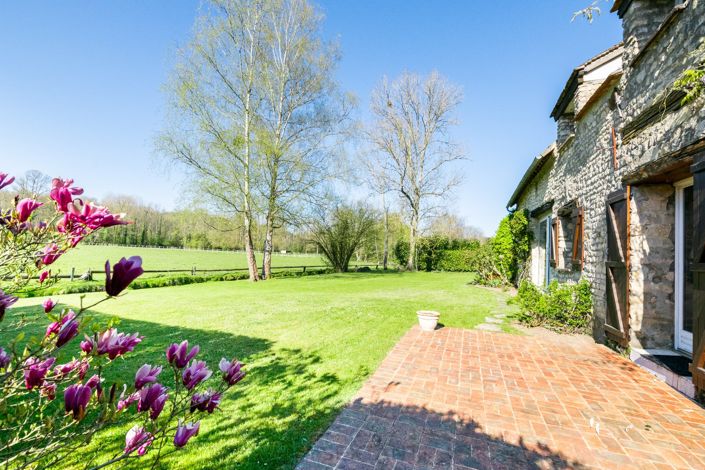 Image No.4-5 Bed Property for sale