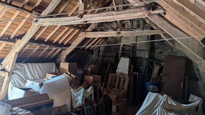 Image No.31-5 Bed Property for sale