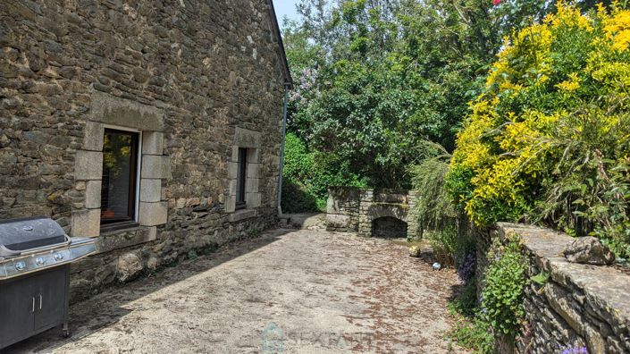 Image No.32-5 Bed Property for sale